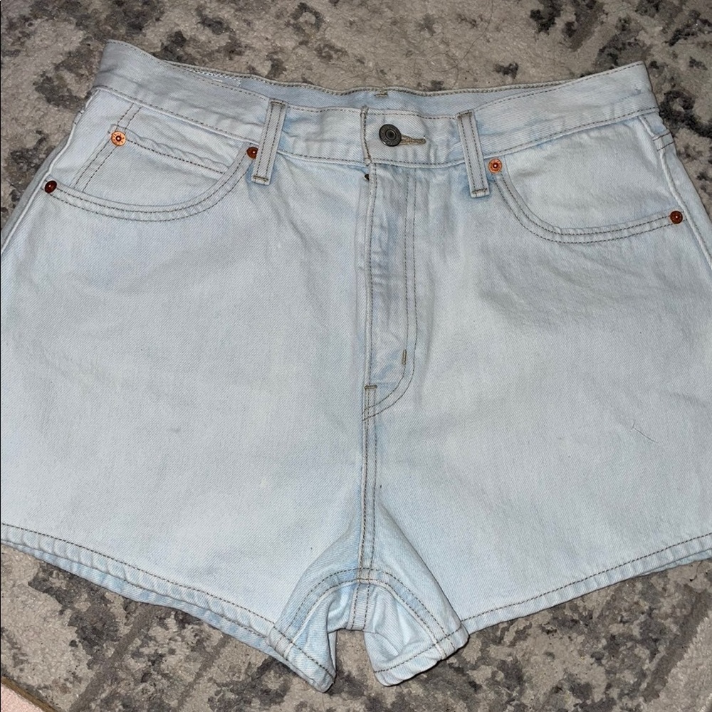 Levi’s Premium Women Shorts